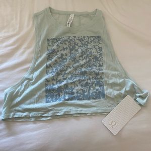 Lululemon crop tank